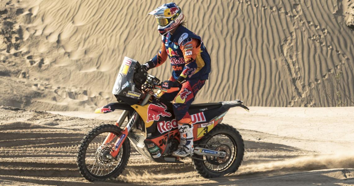 Toby Price, el último campeón, continuará siendo uno de los referentes de KTM.