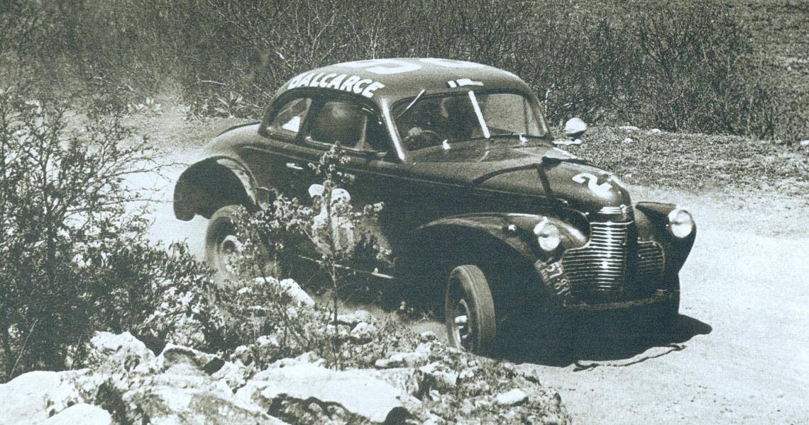  Fangio en el GP del Norte de 1940. En aquella carrera usó el número 26.